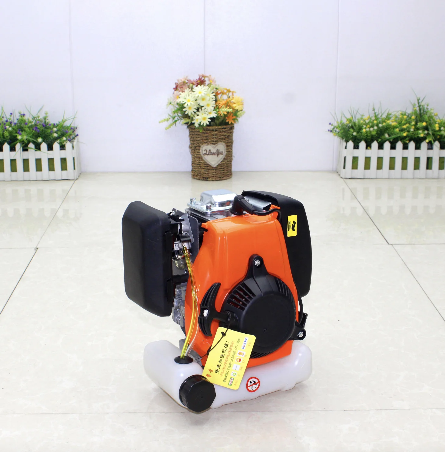 محرك بنزين رباعي الأشواط 53.2  - مراجعة Outdoor Power Brush وسعره