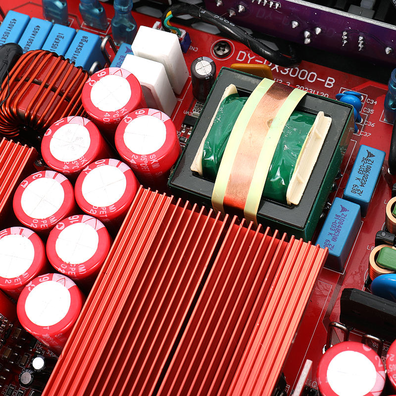 مضخم صوت احترافي 4 قنوات من ال - مراجعة Outdoor Power Amplifier وسعره